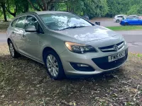 2015 Vauxhall Astra thumbnail 16